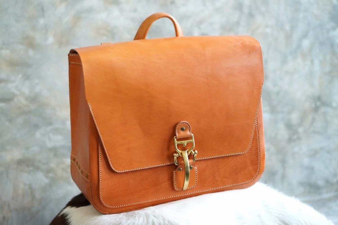 cowhide handmade leather bags UK and the wholesalers